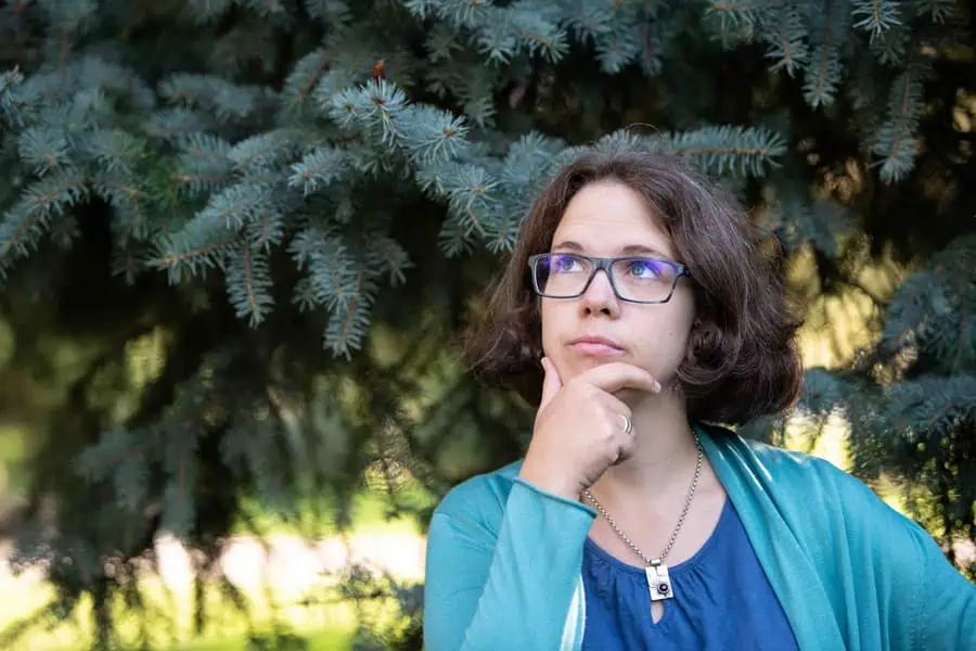 Marie Meyer-Marktl denkt nach.